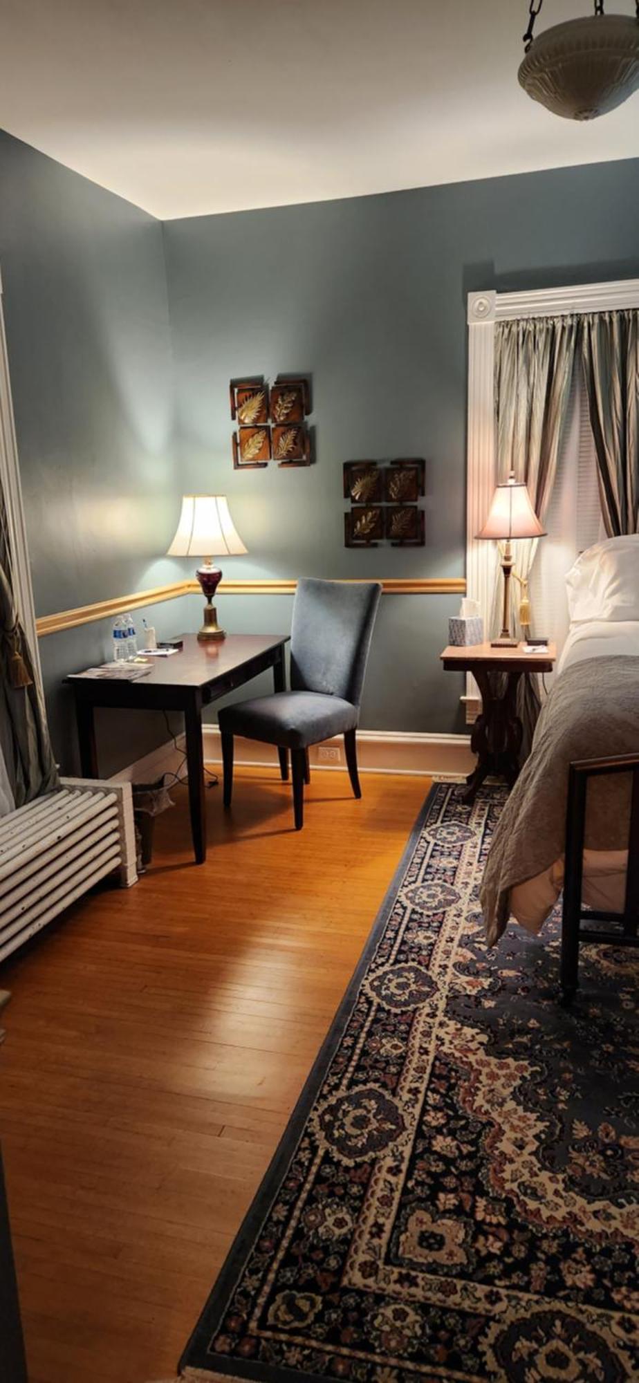 Oaklawn Inn Menomonie Eksteriør bilde